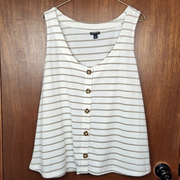 Torrid Ivory & Taupe Stripe Plus Size Woman’s Button Tank Top Size 2XL - Picture 2 of 6